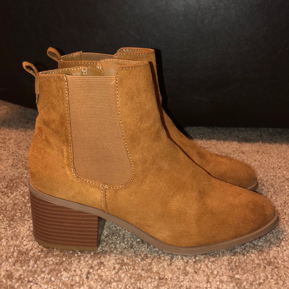 Gap Brown Booties